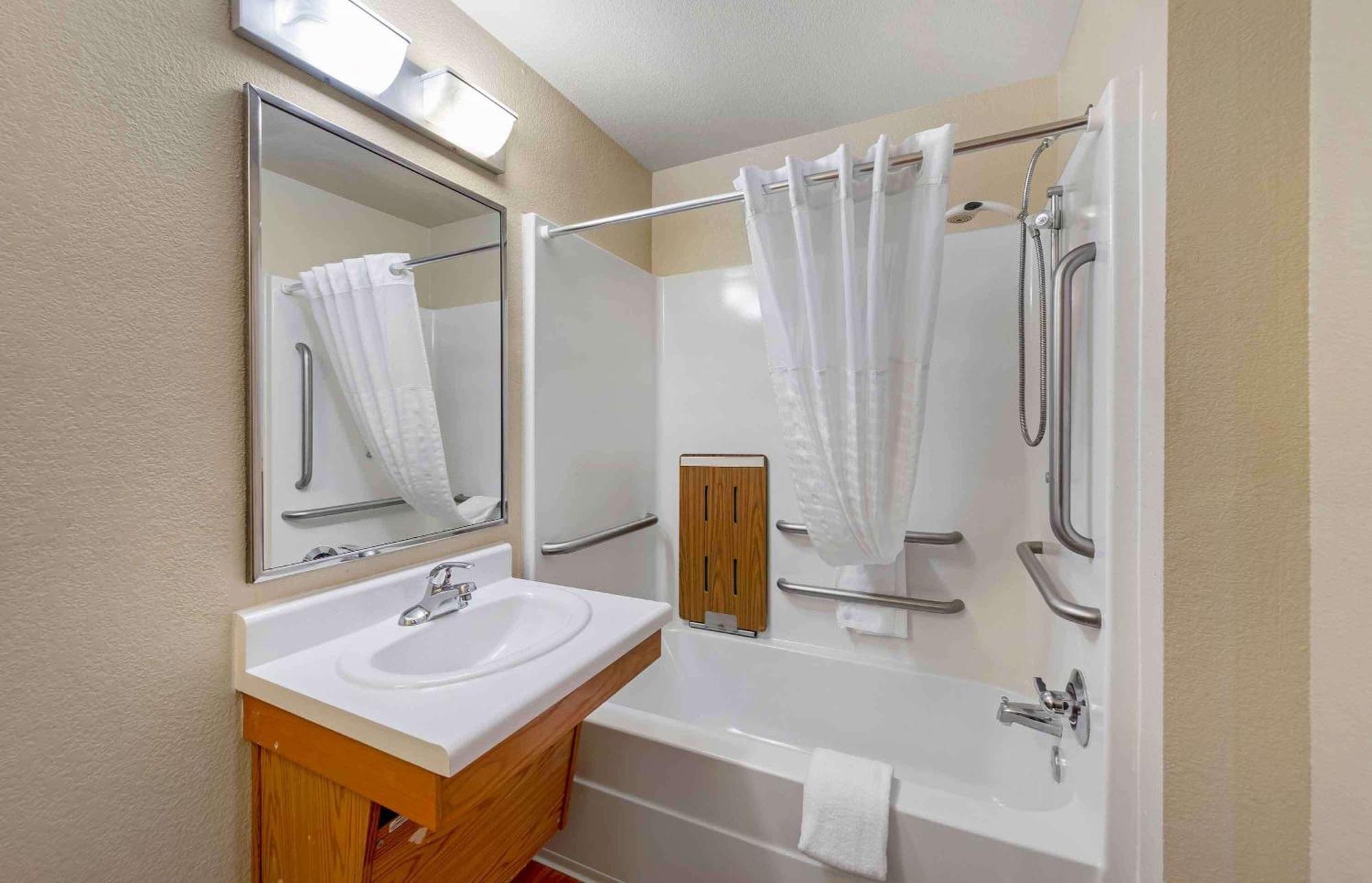 Extended Stay America Select Suites - Kalamazoo - West Ngoại thất bức ảnh